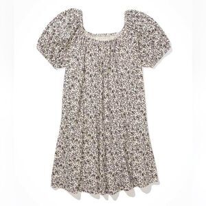 American Eagle Puff-Sleeve dress. Black and white floral print. Worn onc…